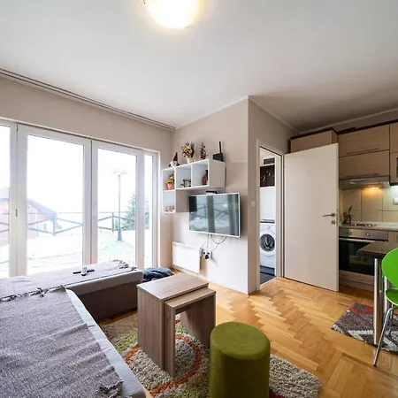 Zoara Apartman *