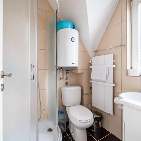 Zoara Apartment